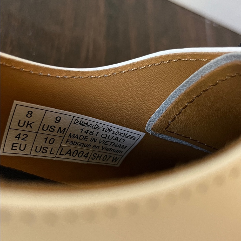 NWT Dr Martens Quad Platform Oxford - Picture 5 of 6